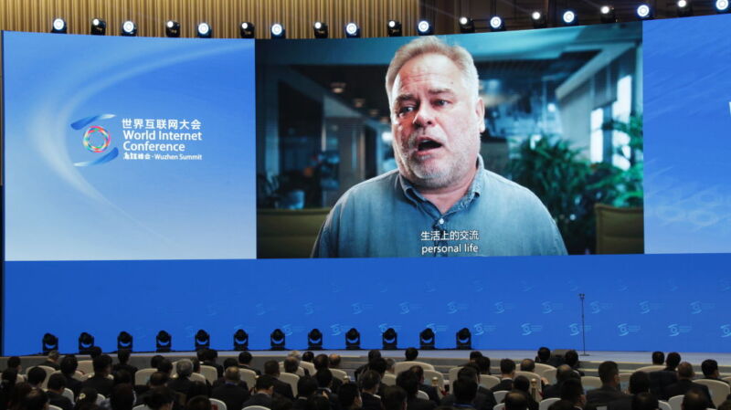 Eugene Kaspersky, CEO y fundador de Kaspersky, con sede en Moscú, en la Conferencia Mundial de Internet (WIC) 2023 en Wuzhen, China.