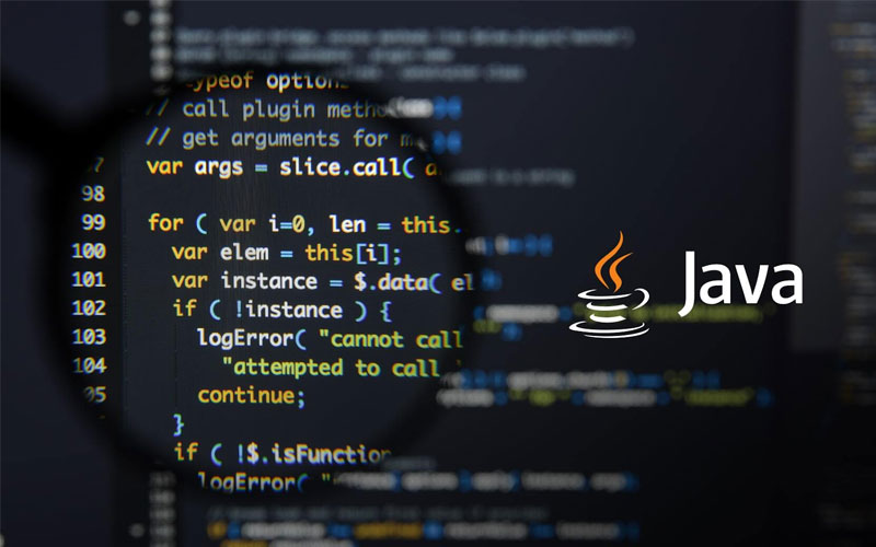 Imagen de una pieza de código Java ampliada junto con su logotipo