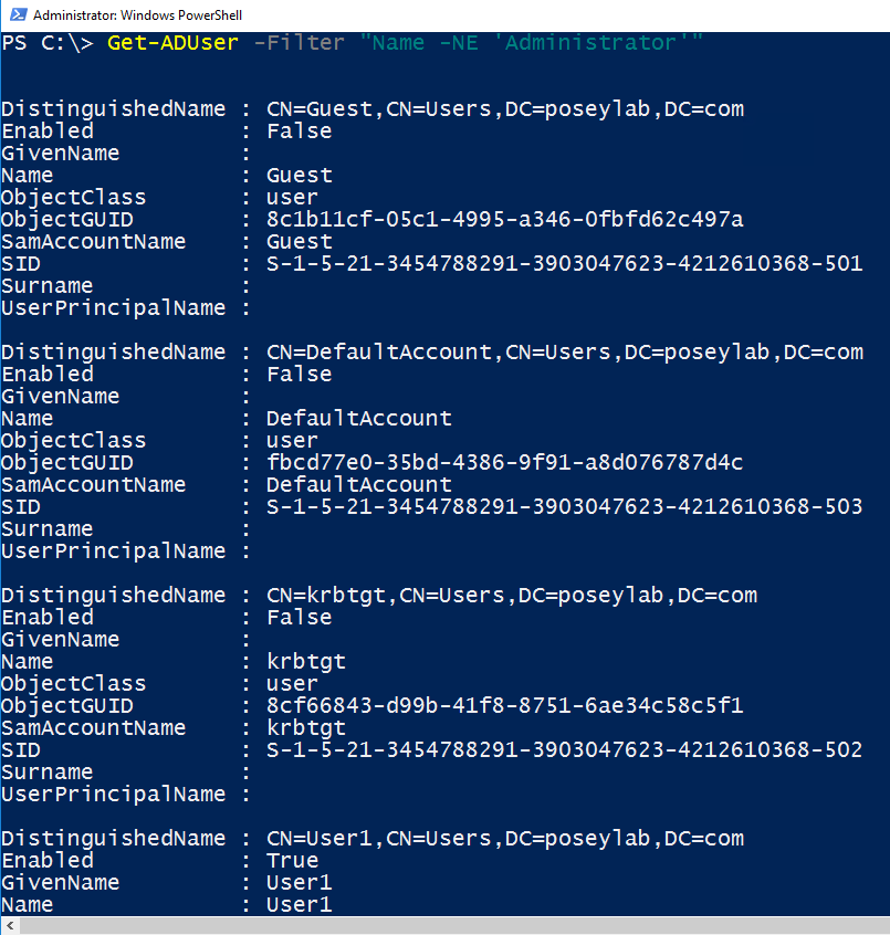 Captura de pantalla de una sesión de PowerShell que excluye la cuenta de administrador del dominio del restablecimiento de contraseña.