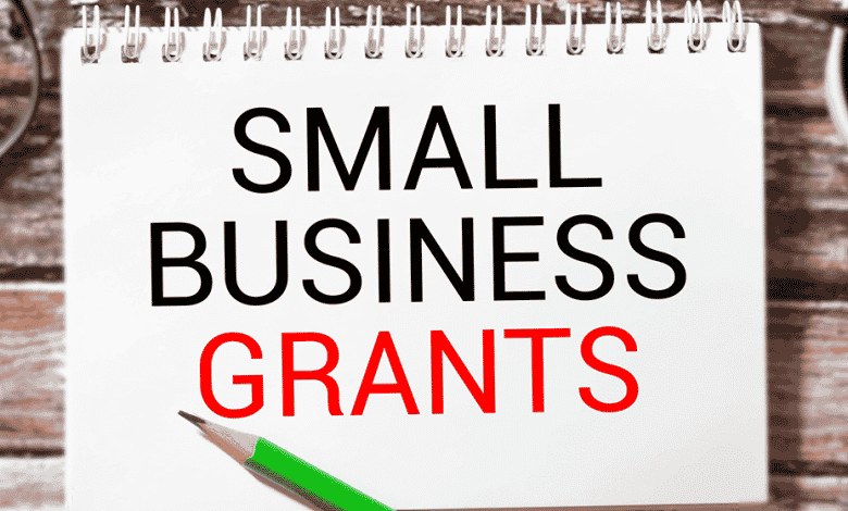 Desde $ 5,000 hasta $ 5 millones, eche un vistazo a estas subvenciones para pequeñas empresas