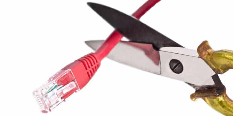El ISP de cable advierte a los cargadores "excesivos", dice que la red no puede manejar un uso intensivo