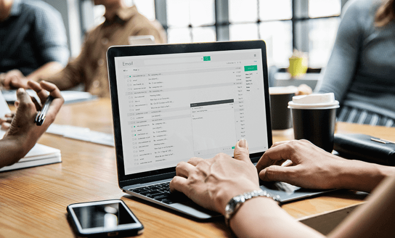 Cómo recuperar correos electrónicos en Outlook