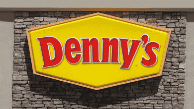 Denny's se compromete con el Programa de Propiedad de Negocios de Franquicias para Negros