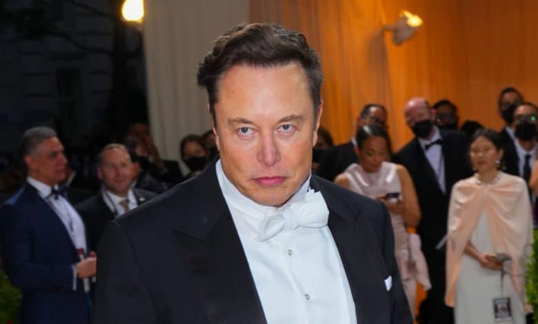 Elon Musk lleva la campaña contra el trabajo desde casa a otro extremo