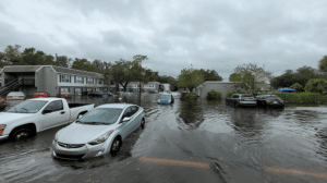 El IRS extiende las exenciones de impuestos y los plazos para las pequeñas empresas de Florida afectadas por el huracán Ian