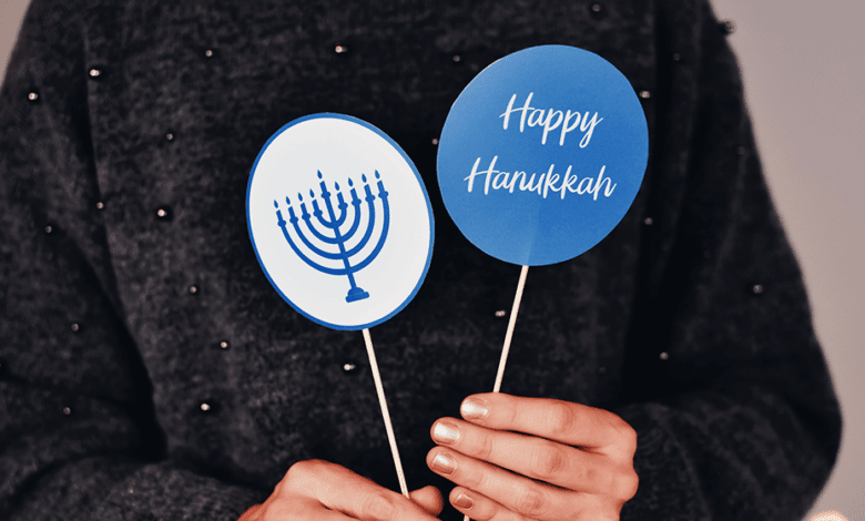47 mensajes de Hanukkah para pequeñas empresas