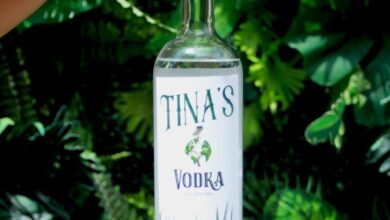 Cómo el vodka de Tina se hizo suyo en la industria del licor