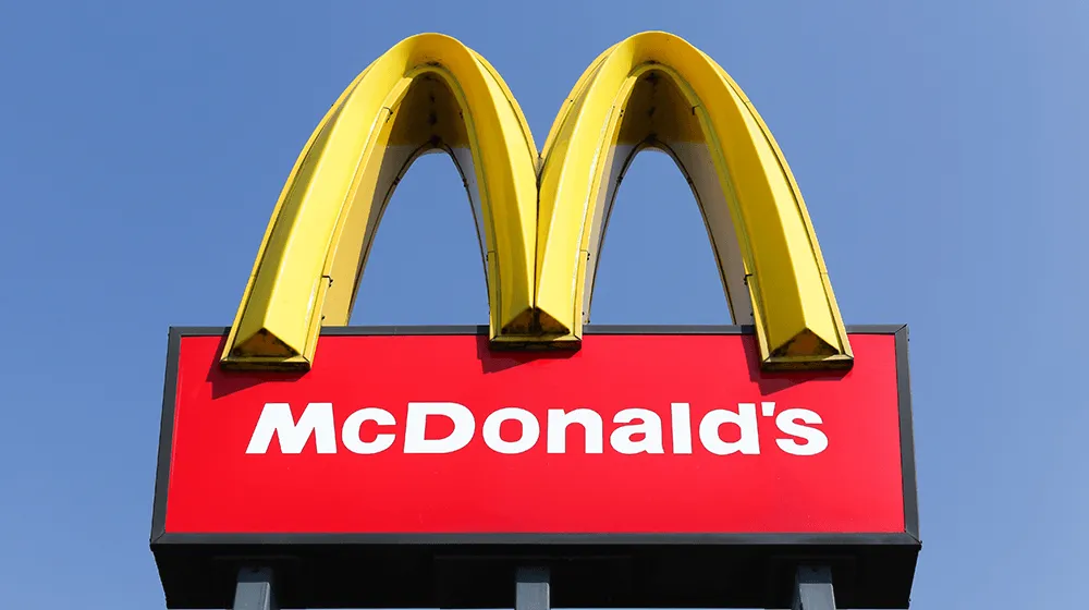 McDonald's prueba la cinta transportadora drive-thru