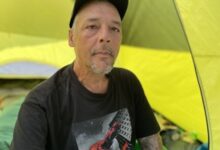 Halifax sin hogar: un hombre que vive en una tienda de campaña busca ayuda con la atención médica